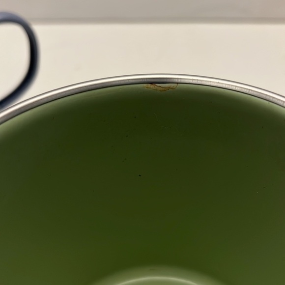 Pair of Pottery Barn Enamel Oversized Camper Mugs - Picture 10 of 12